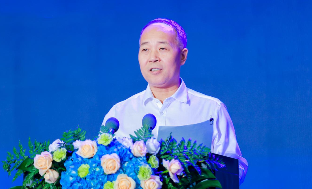 啟航新征程 點亮新賽道丨花花牛乳業(yè)集團參加第十四屆中國奶業(yè)大會暨D20峰會，榮獲“中國乳制品生產(chǎn)企業(yè)現(xiàn)代化等級5A級”評定殊榮